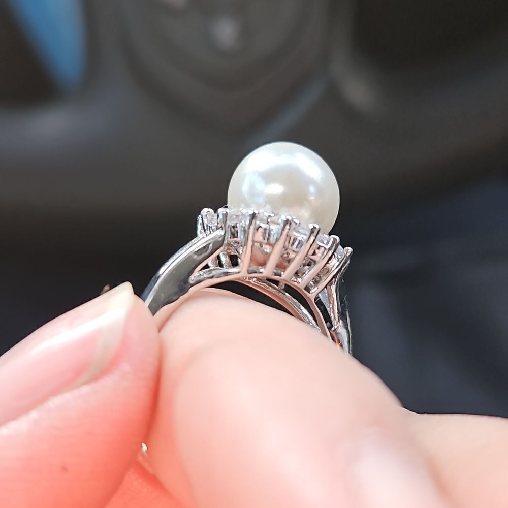 Silver Pearl & Rhinestone Ring Size 7.5 - Picture 3 of 3